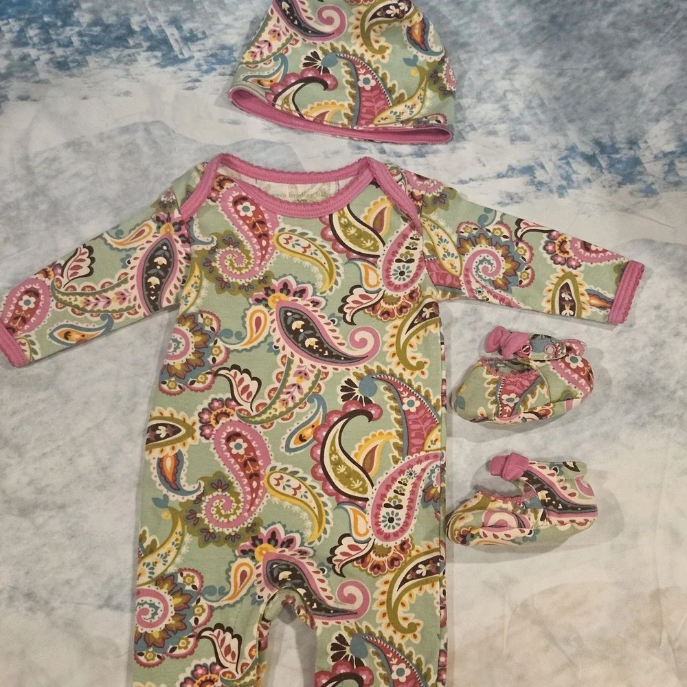 Vera Bradley‎ Baby Tutti Fruity Baby Bundle Size 0-3 Months
